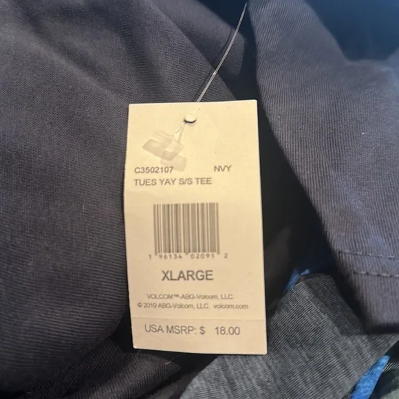 Volcom cotton tee shirt - Picture 3 of 3